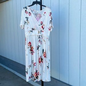 Cathy Floral White Dress Size 2X